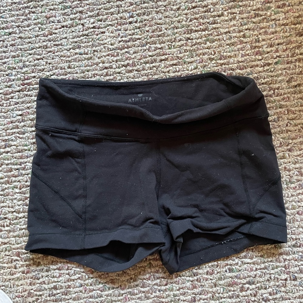 Athleta yoga shorts black
